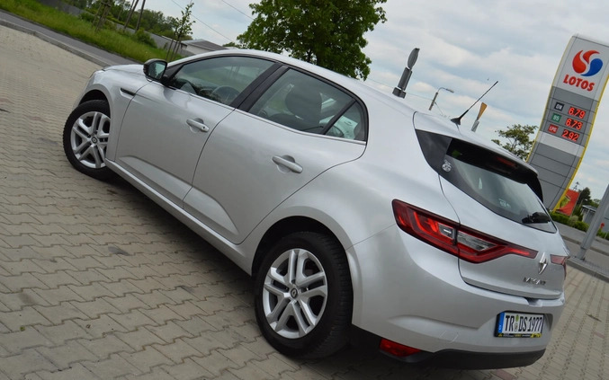 Renault Megane cena 44500 przebieg: 122000, rok produkcji 2016 z Gorzów Wielkopolski małe 781